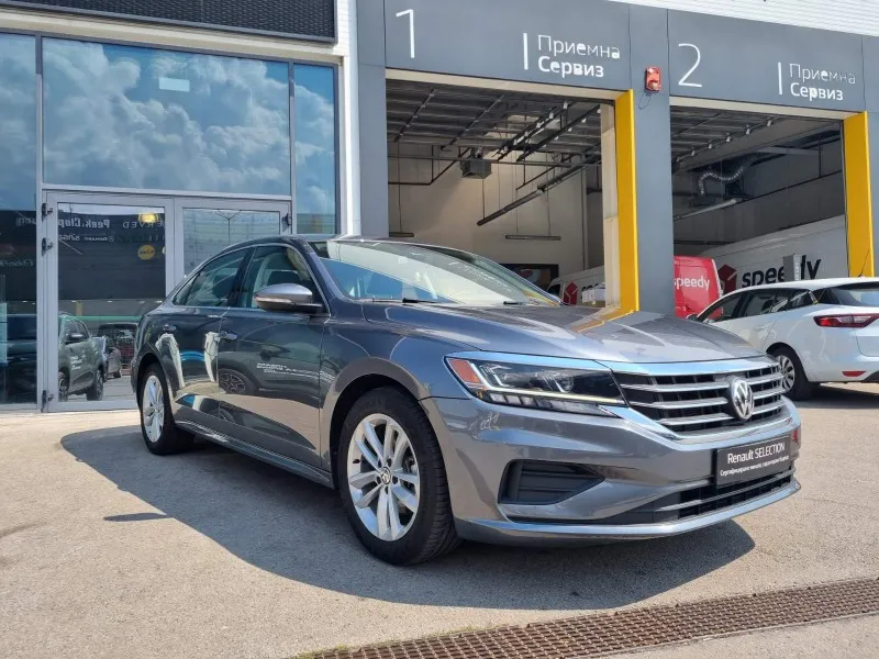 Volkswagen Passat Highline 2.0 Image 2